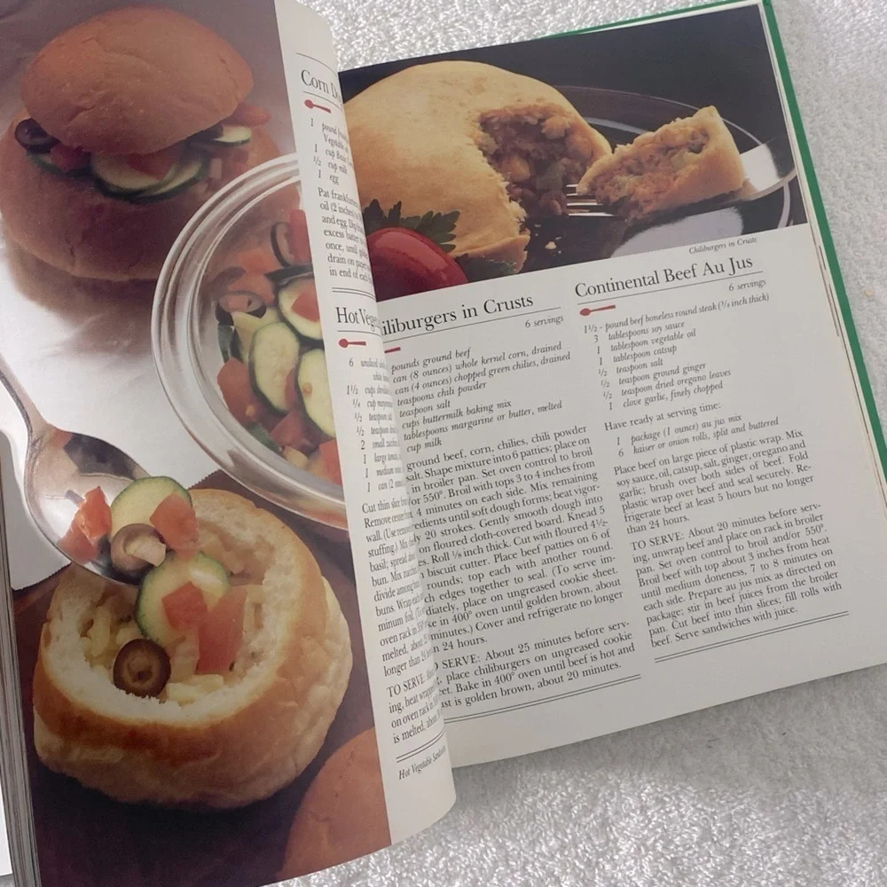 Vintage Betty Crocker’s  Working Woman’s Cookbook - Picture 4 of 10